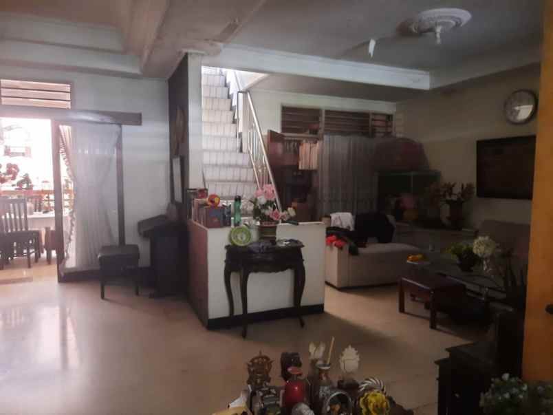 rumah darmo baru timur