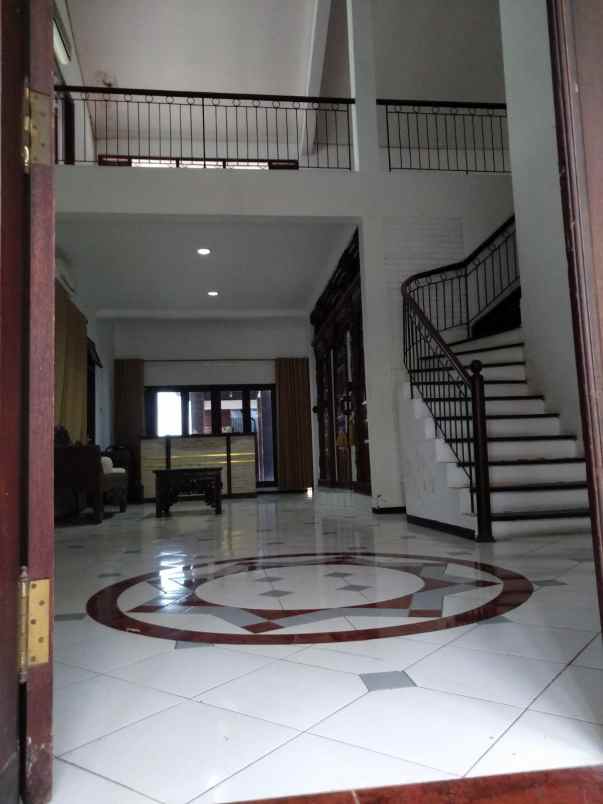 rumah dijual jalan jambi wonokromo surabaya selatan