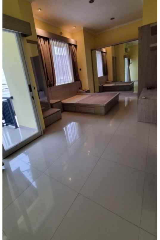 rumah dijual rapi dan terawat di jagakarsa