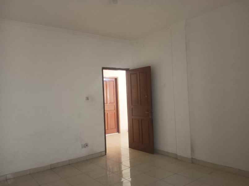 rumah disewakan di pancoran