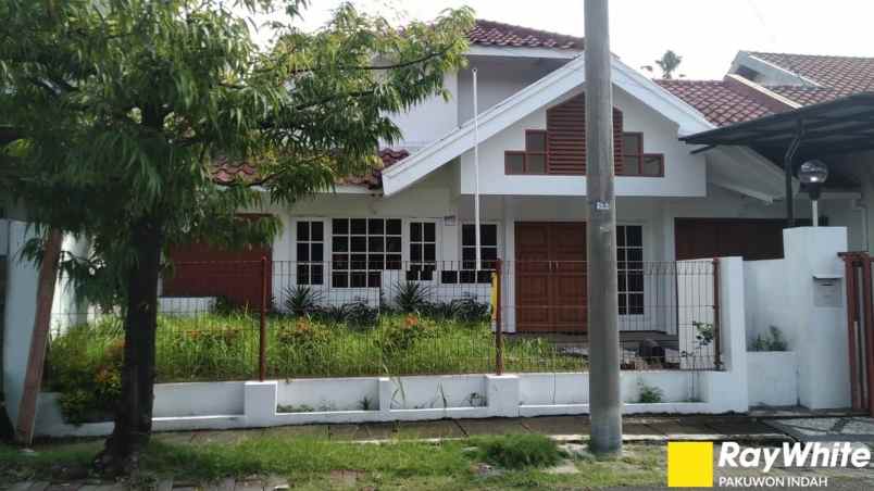 rumah disewakan nginden intan barat surabaya