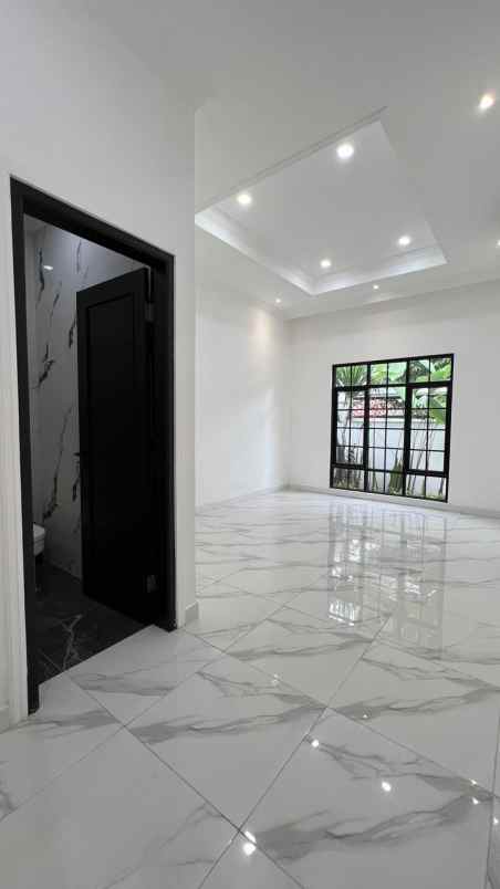 rumah elite cilandak besar mewah berkelas rumah impian