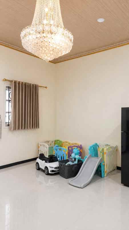 rumah full furnished lumbungsari supriyadi semarang