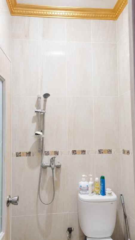 rumah full furnished lumbungsari supriyadi semarang