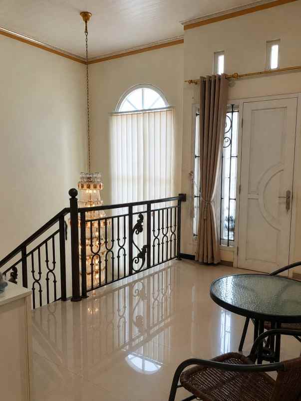 rumah full furnished lumbungsari supriyadi semarang