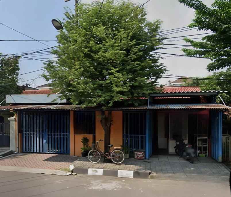 rumah gayungsari strategis