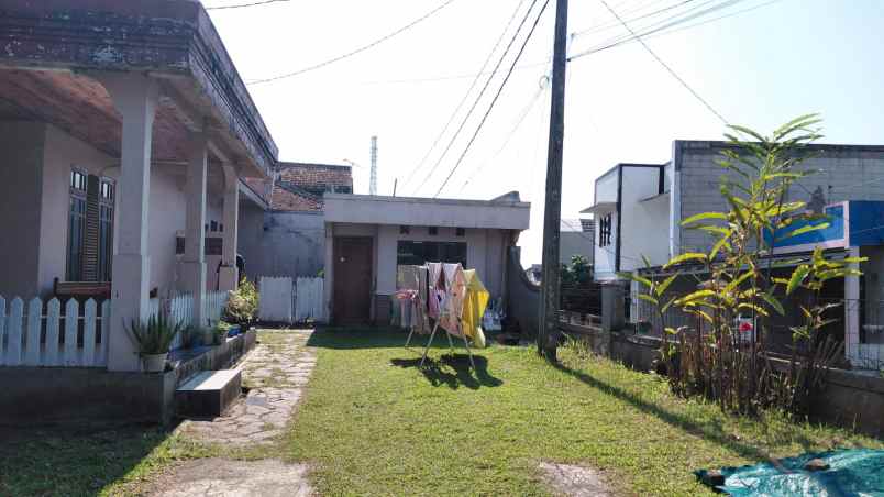 rumah hitung tanah di kolonel masturi cipageran cimahi