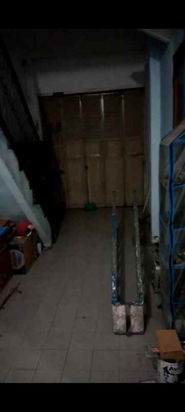 rumah jl anjuk ladang