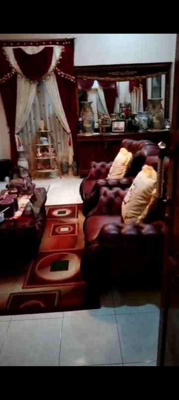 rumah jl anjuk ladang