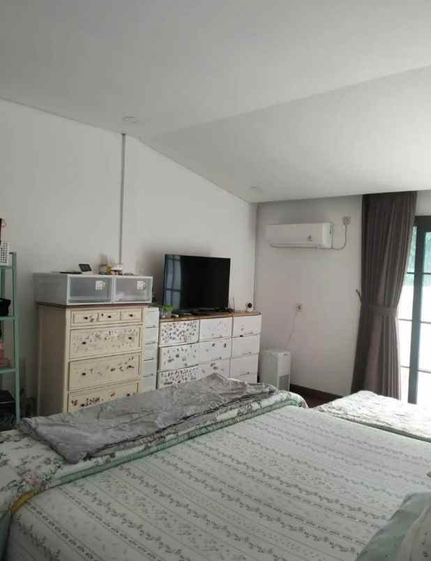 rumah kalibanteng semarang barat