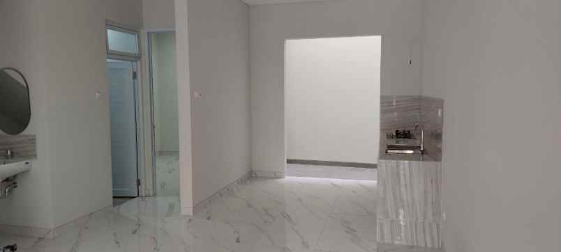 rumah kelapa lilin kelapa gading