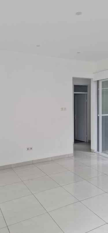 rumah keren siap huni di kopo permai