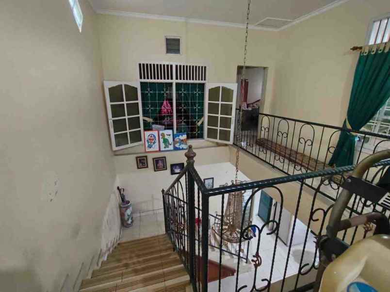 rumah kokoh dan terawat dalam perumahan di depok timur