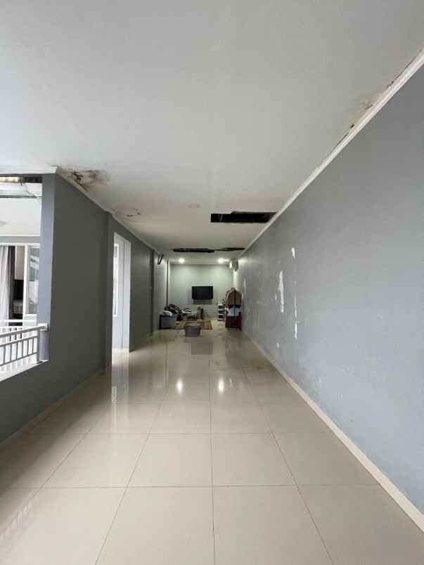 rumah kolam renang kopo melati dekat tol kopo bandung