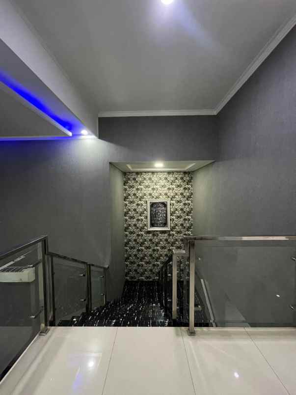 rumah kolam renang kopo melati dekat tol kopo bandung