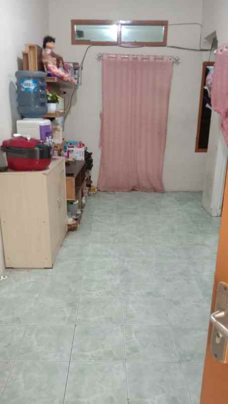 rumah komplek gbr ngamprah shm lingkungan nyaman