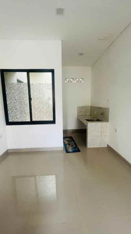 rumah kuldesak di cluster rangkapan jaya depok