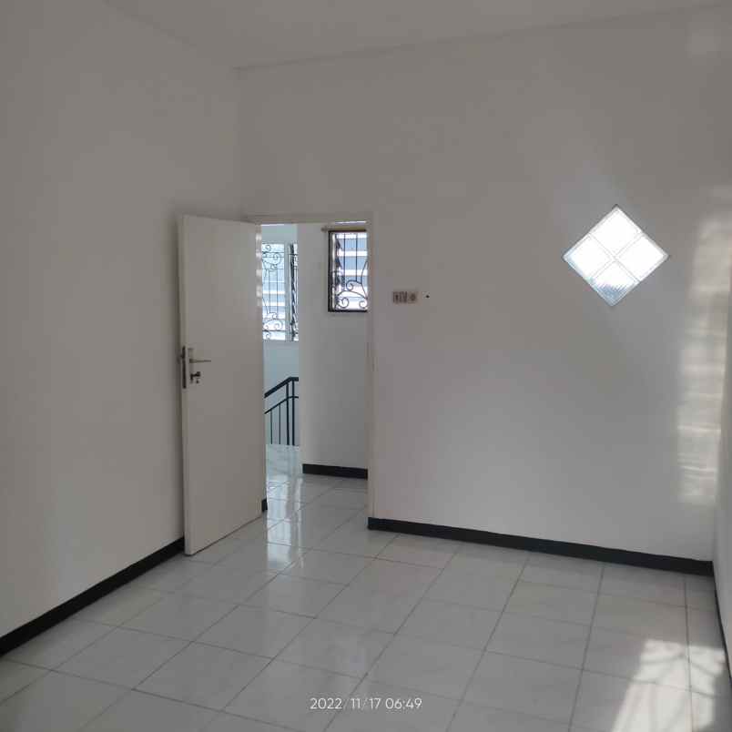 rumah lebak indah mas