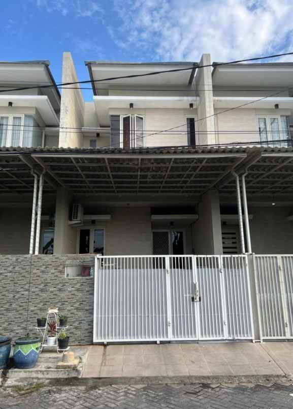 rumah lebak timur asri