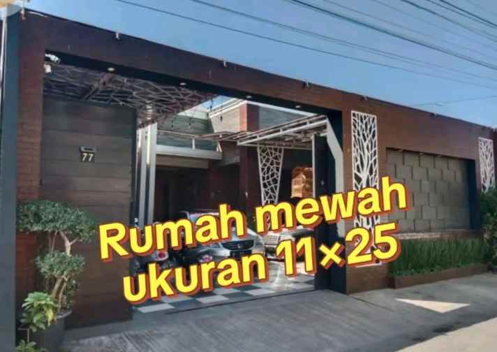 rumah mewah 2 lantai siap huni di probolinggo