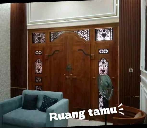 rumah mewah 2 lantai siap huni di probolinggo