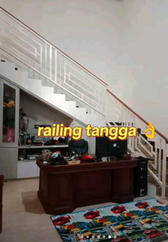 rumah mewah 2 lantai siap huni di probolinggo