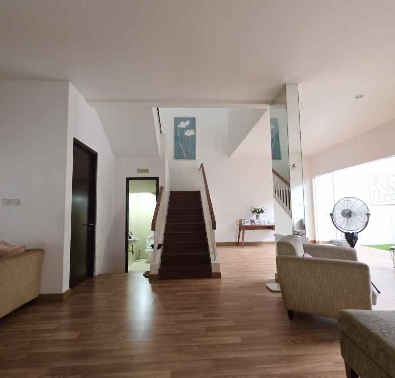 rumah mewah cluster asia tropis harapan indah bekasi