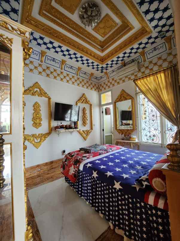 rumah mewah dgn lingkungan nyaman di kayu putih