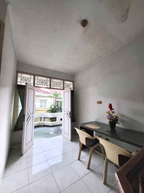 rumah mewah harga murah di kavling al duren sawit