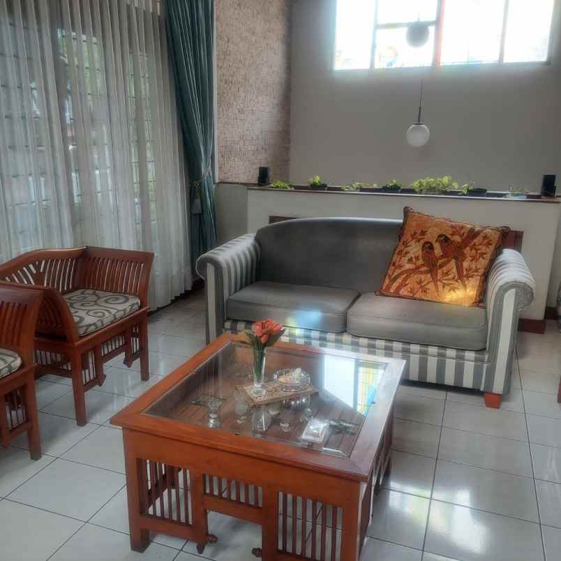 rumah mewah serasa hotel bintang 5 jatibening bekasi