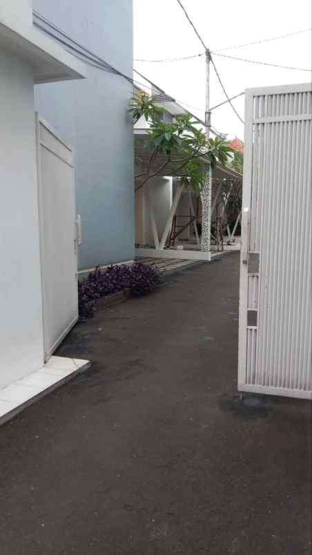 rumah mewah siap huni dekat fatmawati ragunan