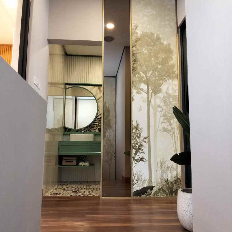 rumah mewah siap huni dekat mrt lebak bulus