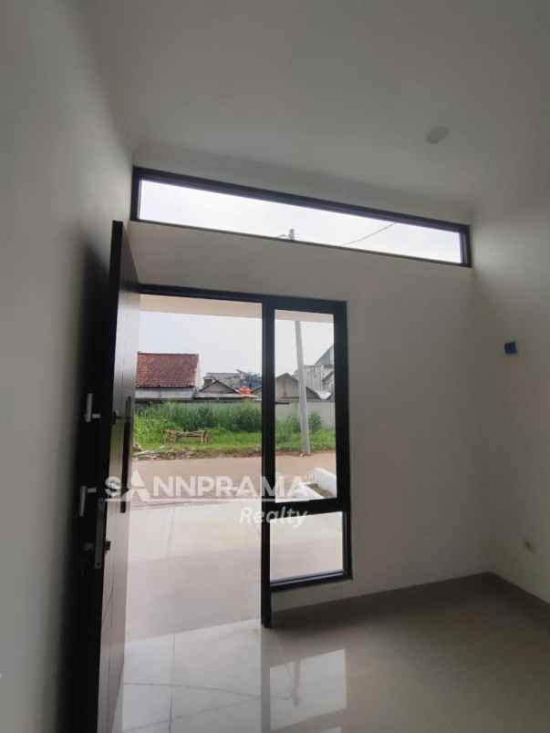 rumah milenial estetik dan elegan di tapos frytam