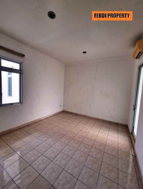 rumah minimalis 2 lantai 4 kamar kota wisata cibubur