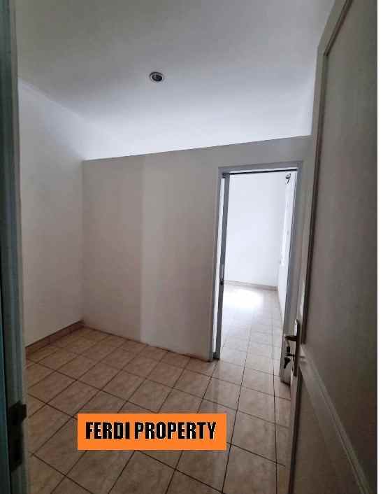 rumah minimalis 2 lantai 4 kamar kota wisata cibubur