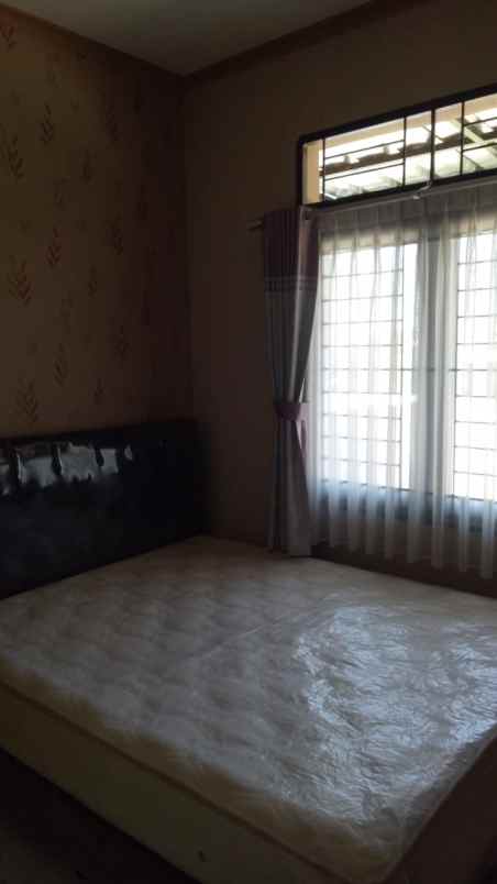 rumah minimalis ciwaruga siap huni row jalan besar