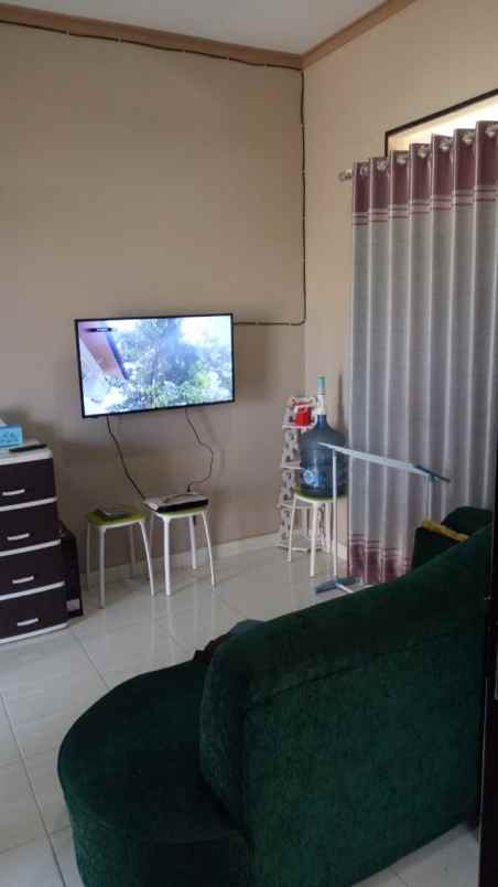 rumah minimalis ciwaruga siap huni row jalan besar