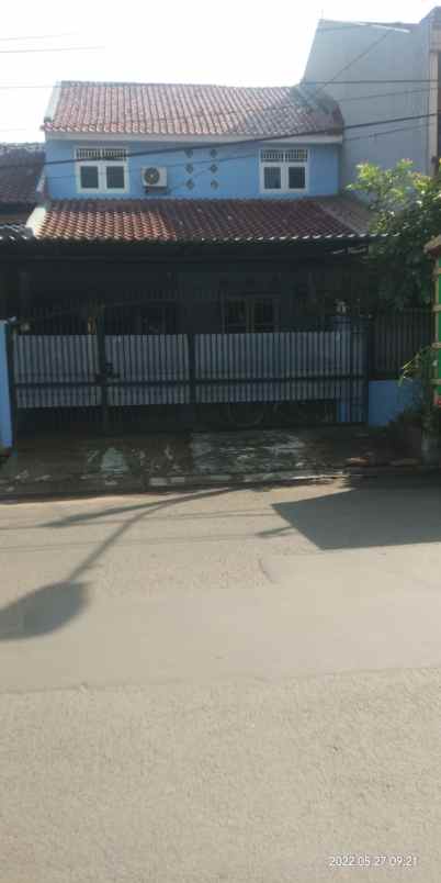 Rumah Minimalis Dua Lantai Duta Bintaro Cluster Sanur