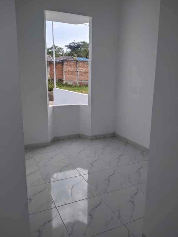 rumah modern 1 lantai dekat exit tol pakis