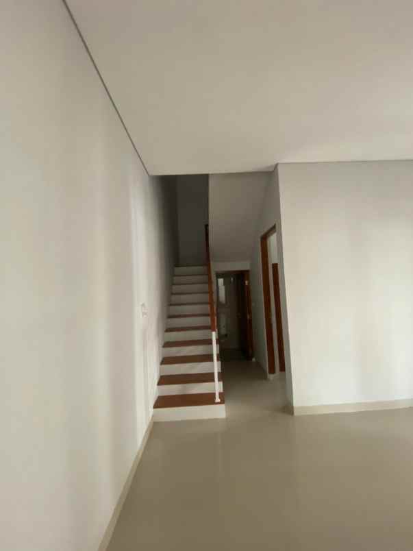 rumah murah mewah bisa kpr underground installation