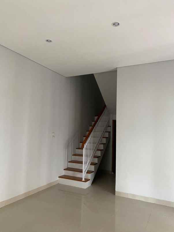 rumah murah mewah bisa kpr underground installation