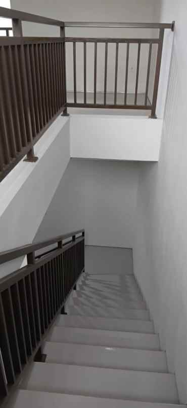 rumah permata safira 2 lantai