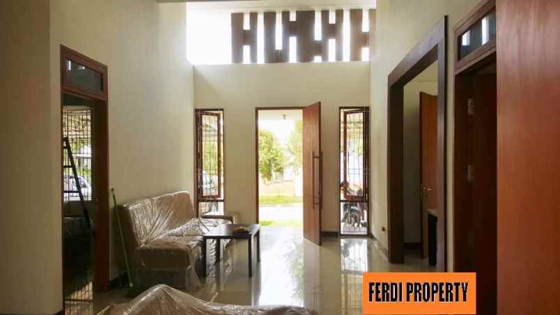 rumah perumahan citra gran cibubur