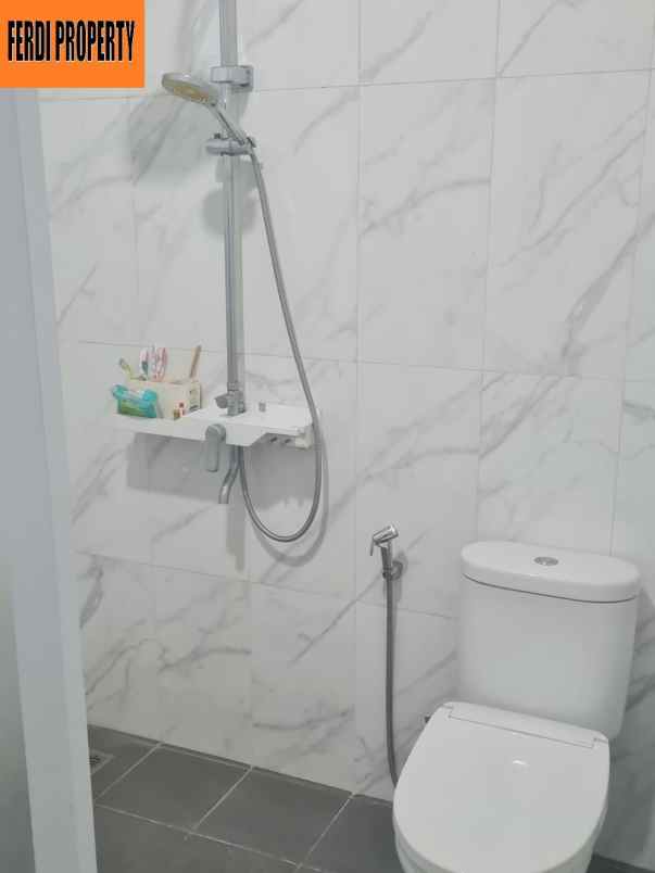 rumah rapi full furnished citra gran cibubur
