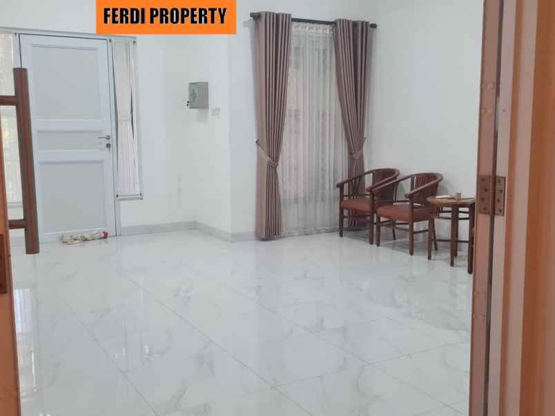 rumah rapi full furnished citra gran cibubur