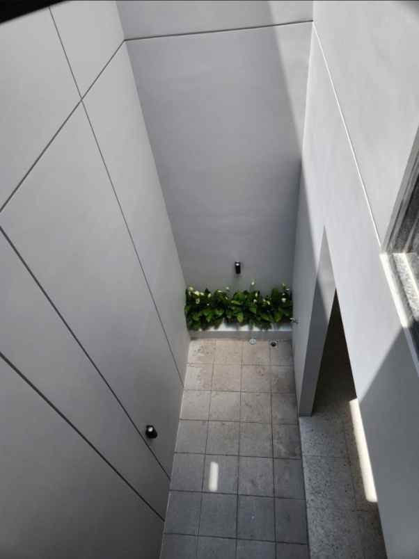 rumah rungkut mapan new gress minimalis strategis