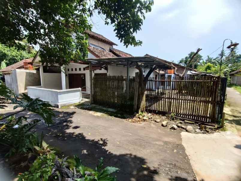 rumah second dijual murah seyegan sleman yogyakarta