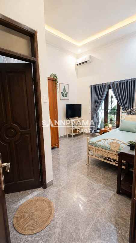 rumah semi furnished dekat tol krukut sawangan depok