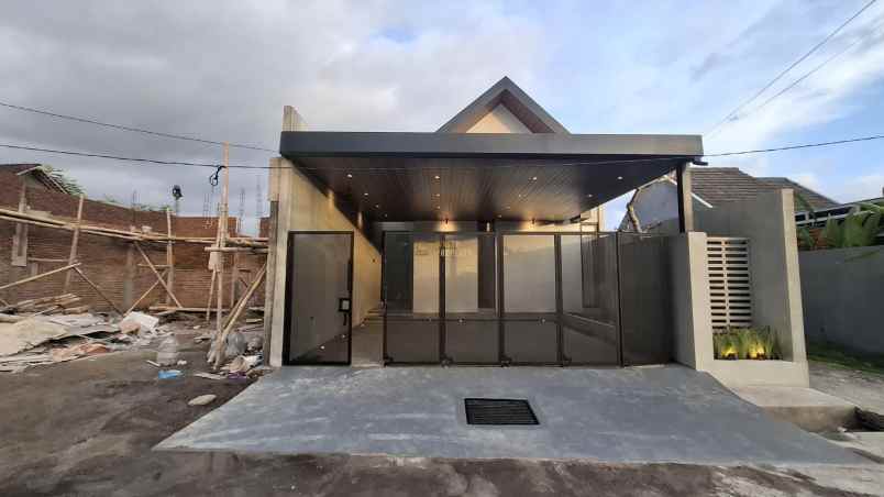 rumah siap huni dekat candi sambisari kalasan