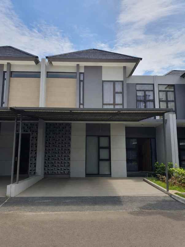rumah siap huni di cluster cherryville grand wisata